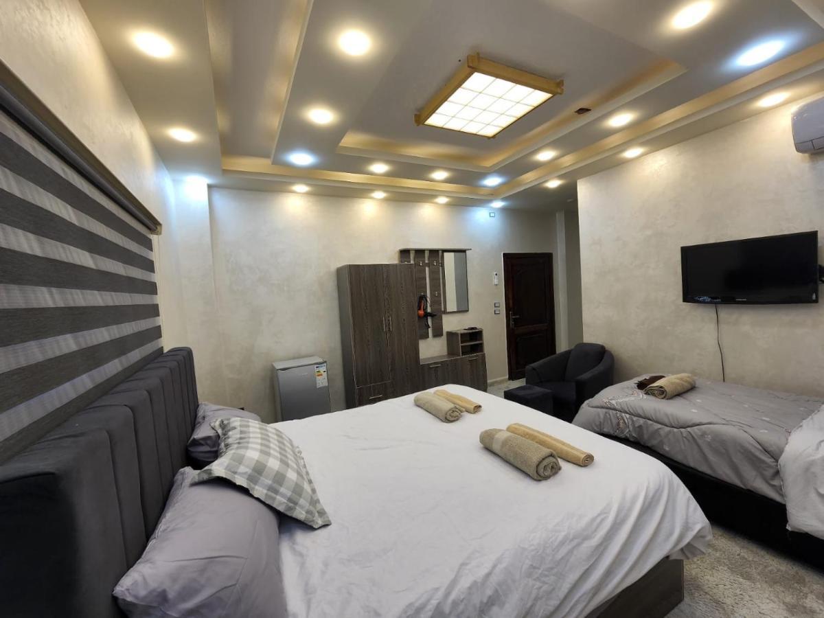 Hadrian'S Arch Hotel จีราช ภายนอก รูปภาพ