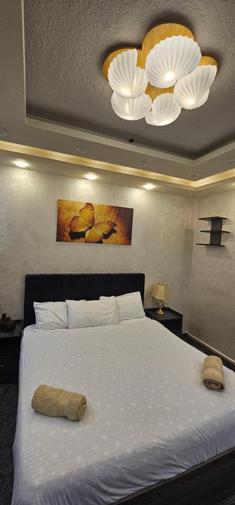 Hadrian'S Arch Hotel จีราช ภายนอก รูปภาพ